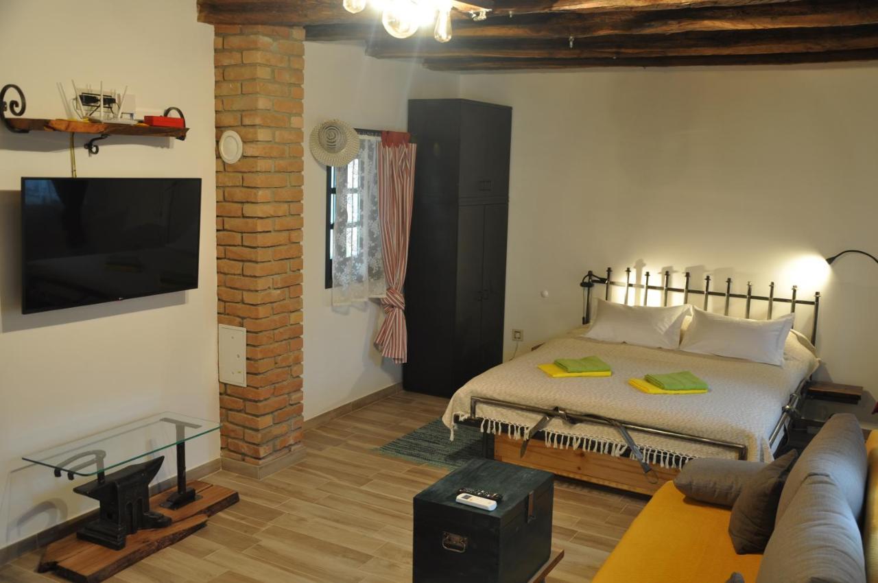 Stara Kovacnica Villa Galambóc Kültér fotó